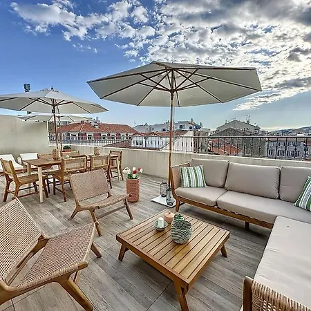 79m2 Penthouse, Palais Et Plages A 400m & 5mn Apartment