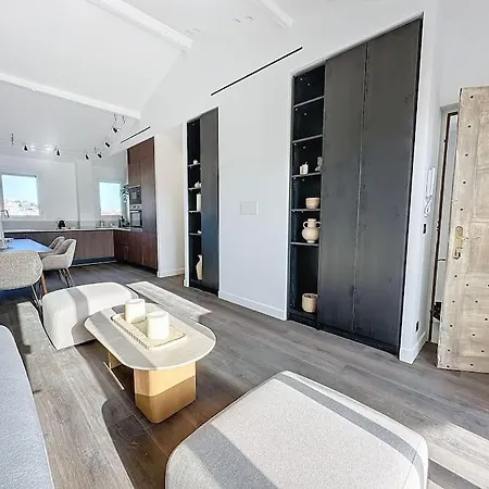 Apartment 79m2 Penthouse, Palais Et Plages A 400m & 5mn